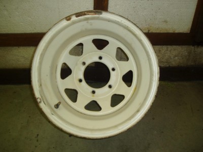 White Spoke 1.JPG