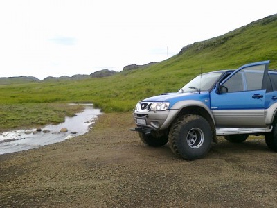 terrano3.jpg