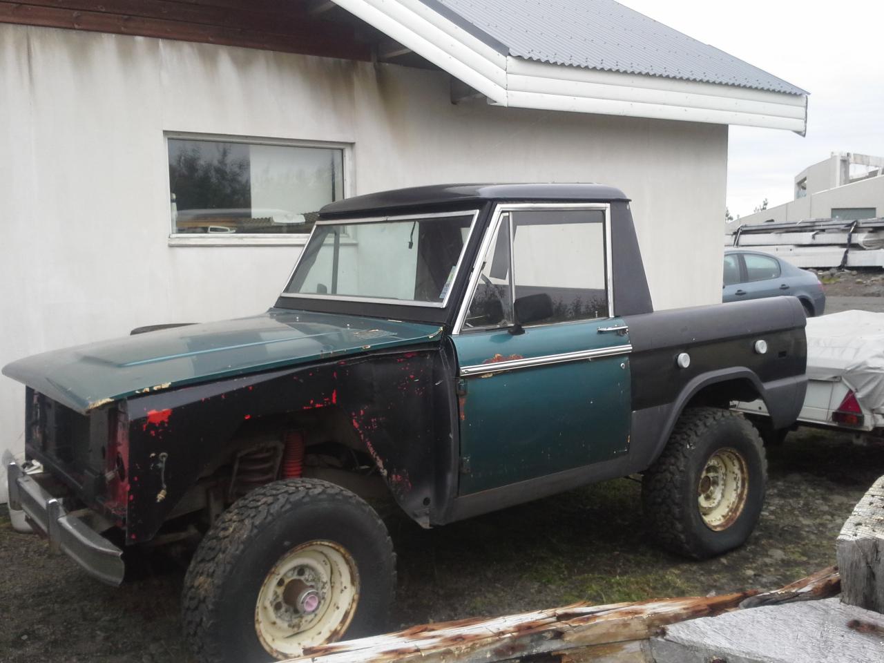 bronco fram.jpg