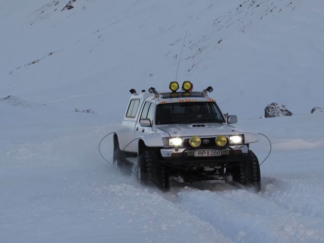 hilux-44.jpg