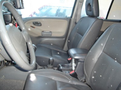 Suzuki innan 1.jpg
