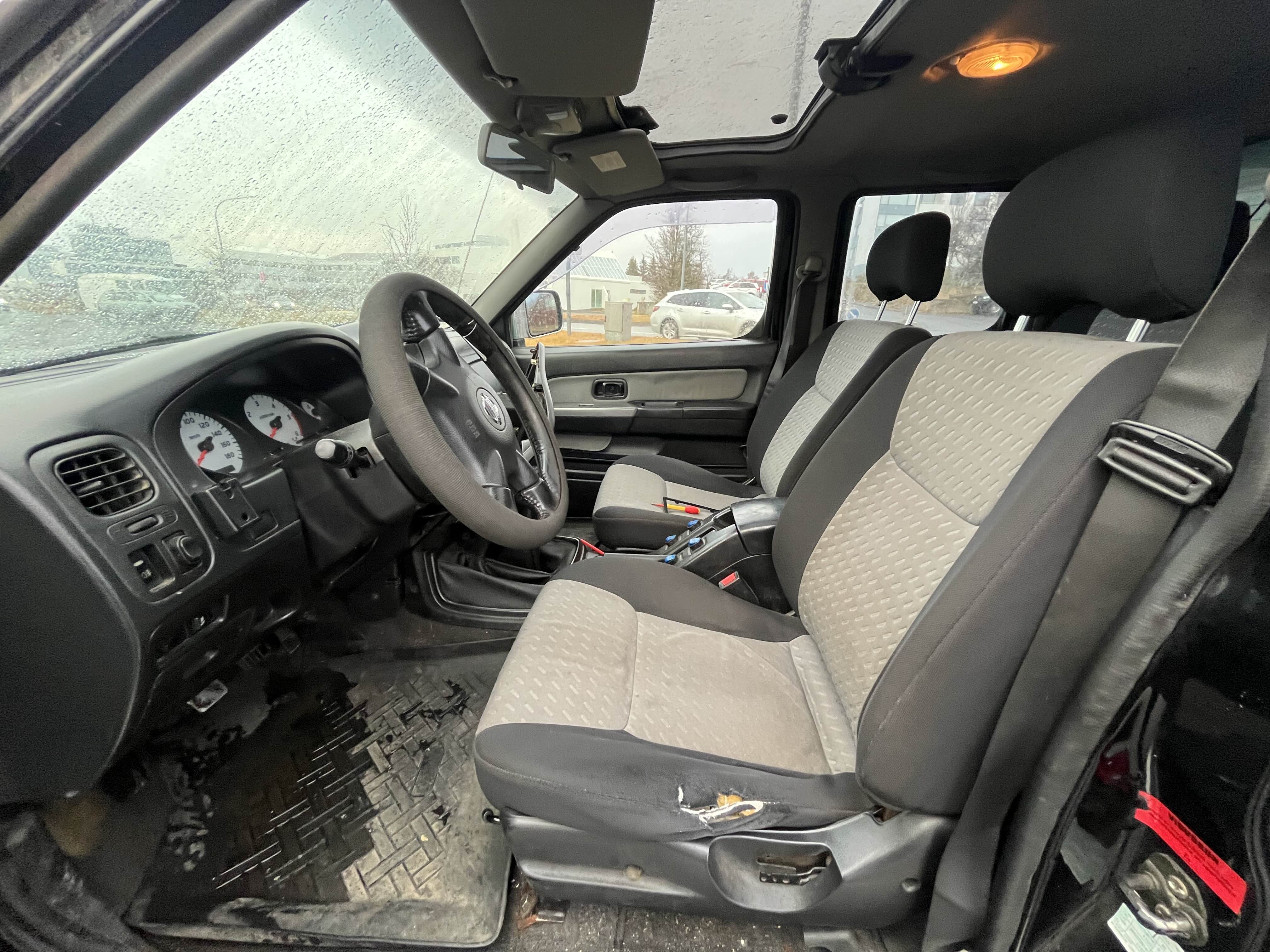 interior.jpg
