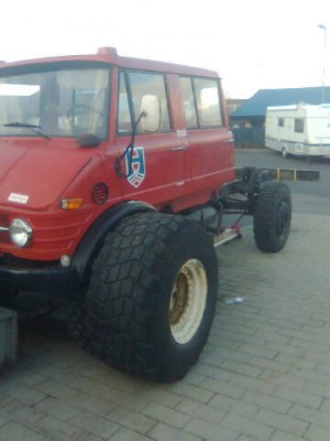 unimog dekk.jpg