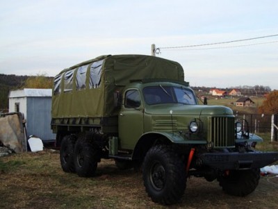 old-russian-army-truck-zil-157-301.jpg