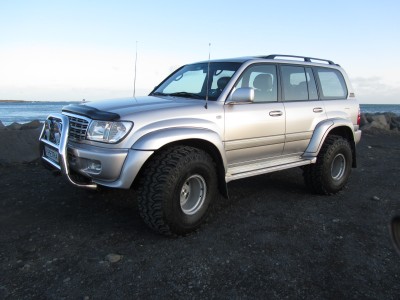2013.04 Toyota Land cruiser 100 RM 820 (2).JPG