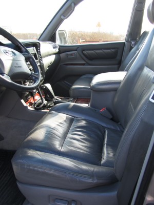 2013.04 100 cruiser.JPG