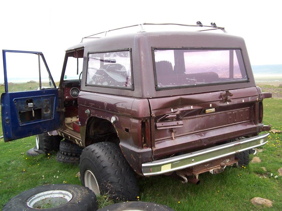 bronco 4.jpg